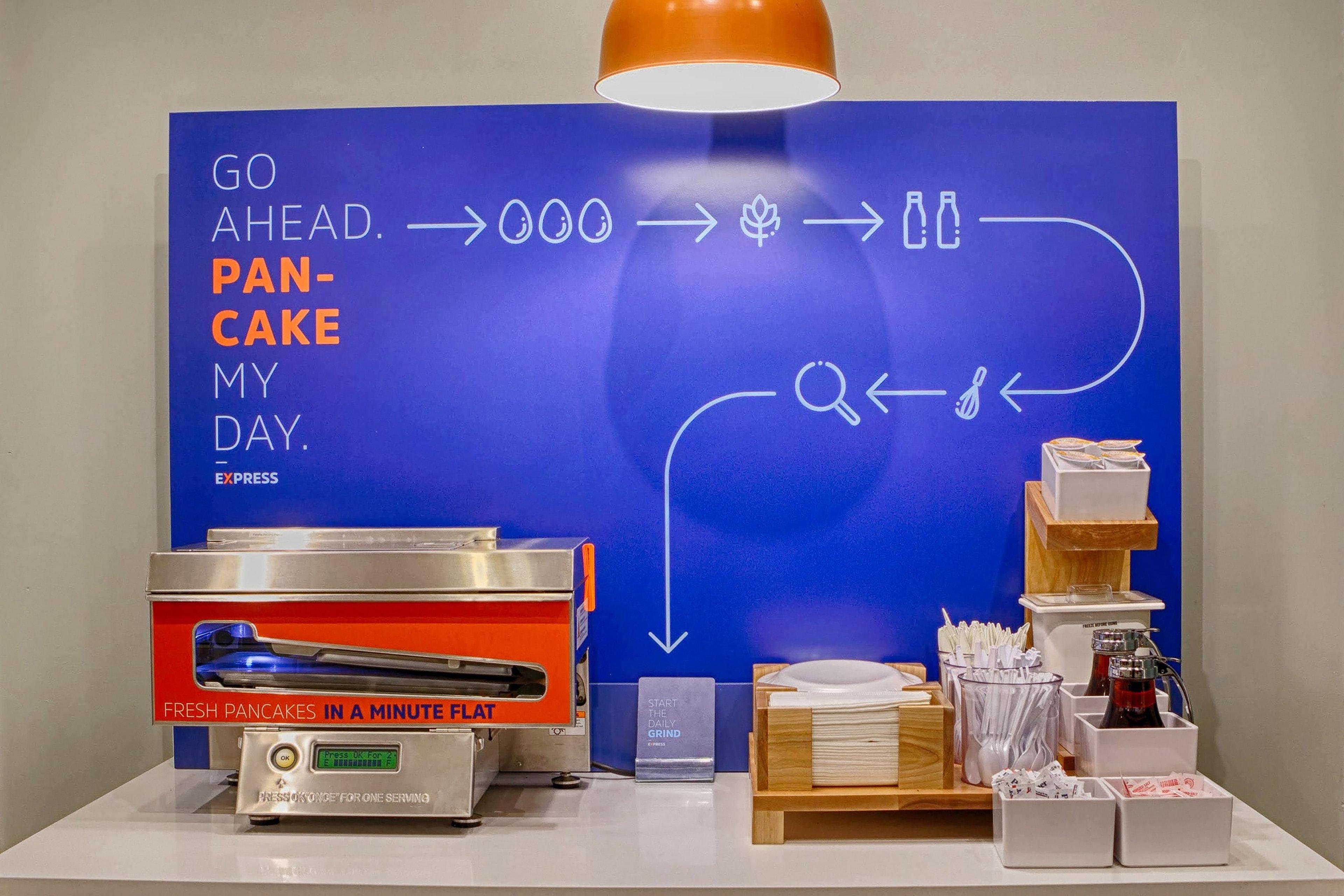 Holiday Inn Express Hotel & Suites Canton By Ihg Eksteriør bilde