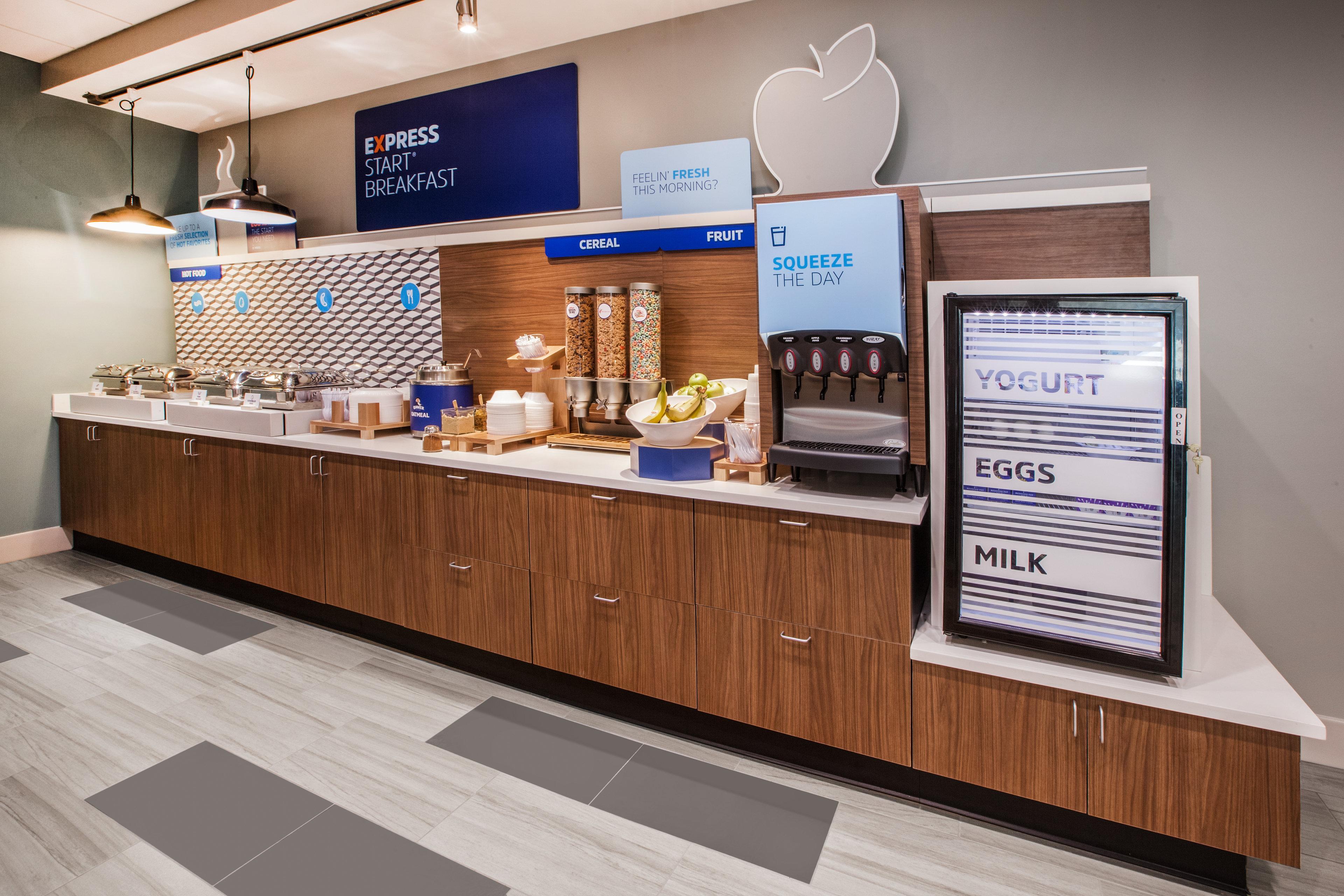 Holiday Inn Express Hotel & Suites Canton By Ihg Eksteriør bilde