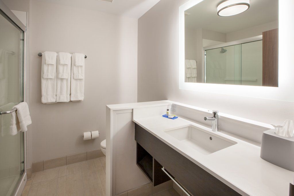 Holiday Inn Express Hotel & Suites Canton By Ihg Eksteriør bilde