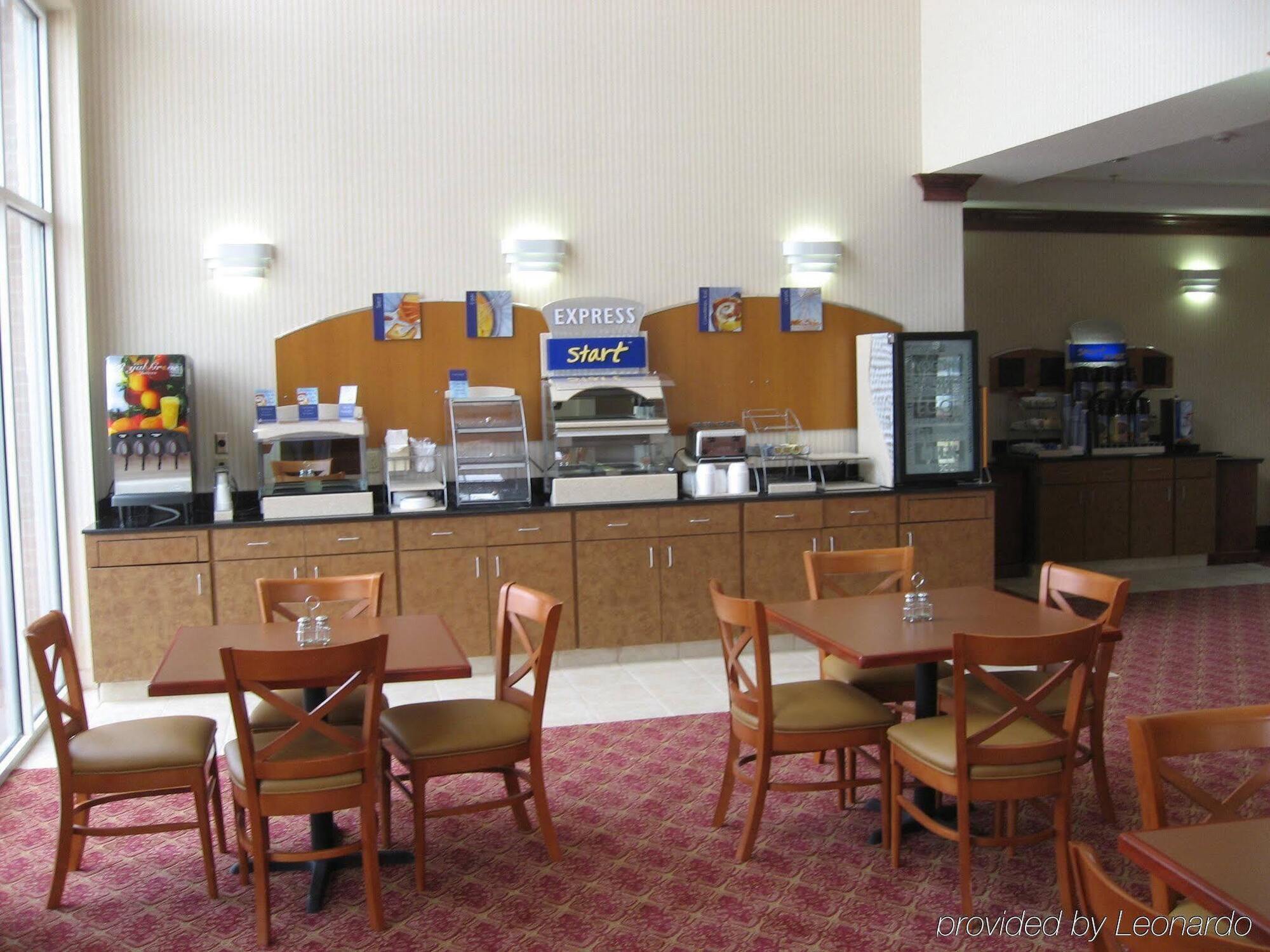 Holiday Inn Express Hotel & Suites Canton By Ihg Eksteriør bilde